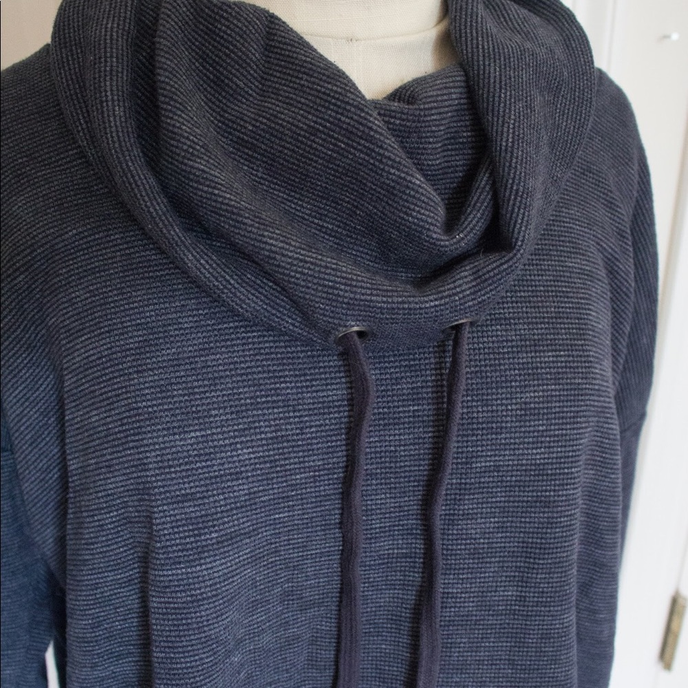 Comfy Sweatshirt with Bulky Neck